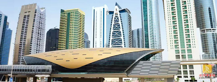 محطة مترو دبي